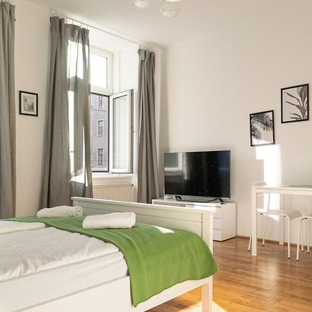 Comfortable 3Br Shared Apart. - Suitable For Long Stays ウィーン エクステリア 写真